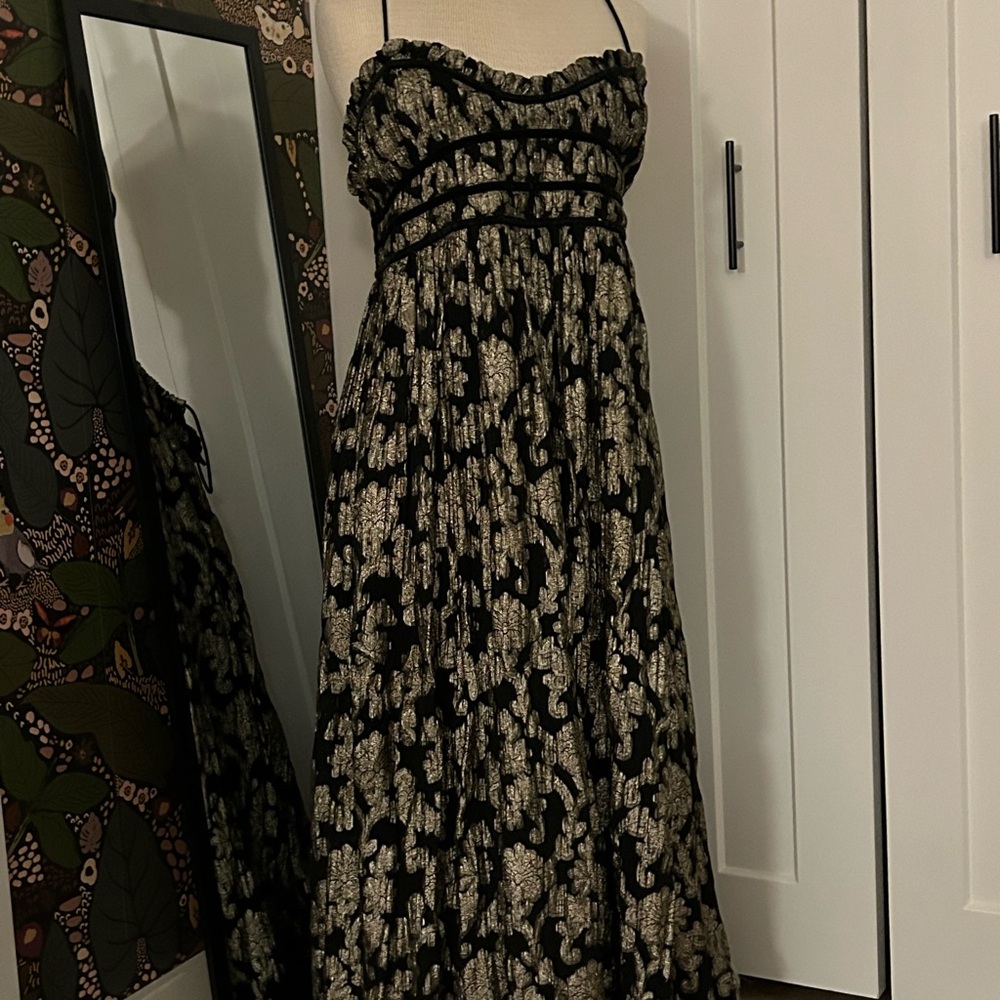 Free People - Black and Gold Charlie
Bustier Metallic Casual Maxi Dress - Picture 11 of 11